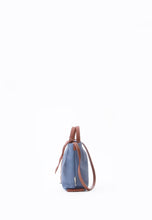 Load image into Gallery viewer, Legato Largo / Burden-Free Mini Vertical Shoulder Bag / LH-X0586
