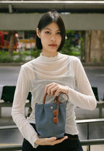 Load image into Gallery viewer, Legato Largo / Burden-Free Mini Vertical Shoulder Bag / LH-X0586