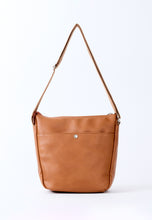 Load image into Gallery viewer, anello / ARLO / Shoulder Bag / ATB4521