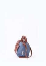 Load image into Gallery viewer, Legato Largo / Burden-Free Mini Vertical Shoulder Bag / LH-X0582

