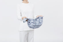 Load image into Gallery viewer, Shupatto / Compact Bag M / S467ASH
